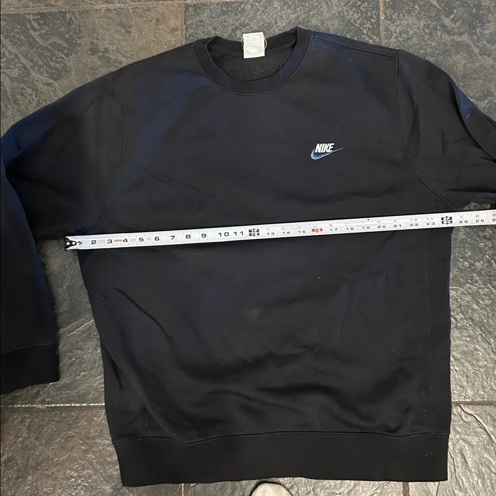 Nike Men's Black Crewneck Sweatshirt Large, perfect condition - Picture 6 of 7